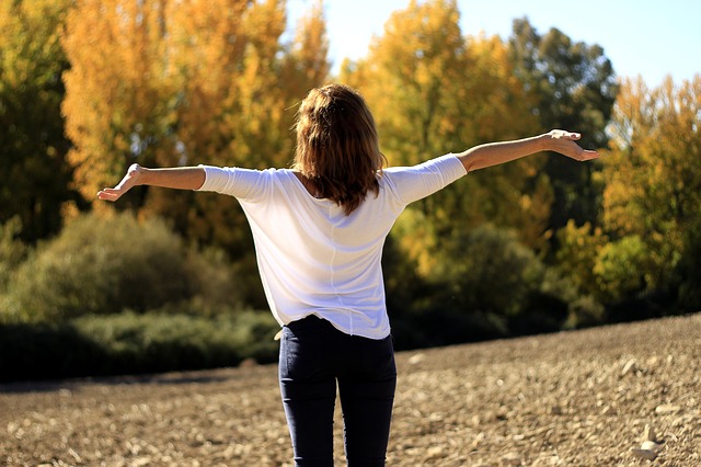 10 Simple Things You Can Do Today That Will Make You Happier, Backed By Science