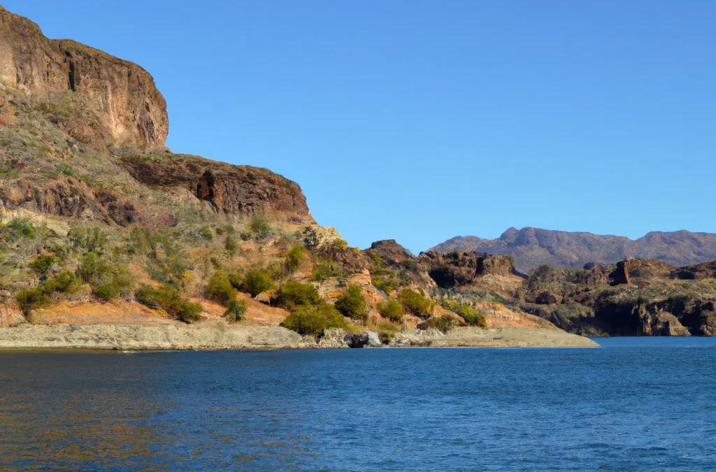 Camping at Canyon Lake in Arizona: A Guide for Adventurous Van-Lifers